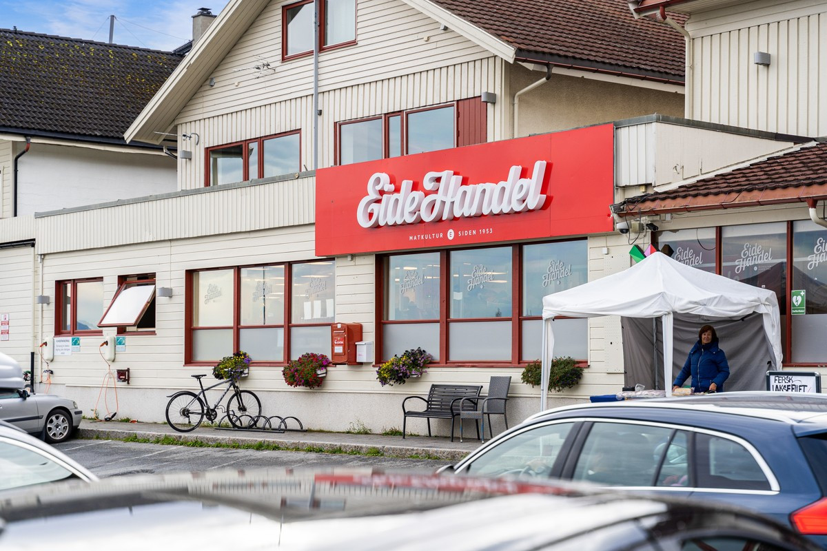 Kort vei til populære Eide Handel!