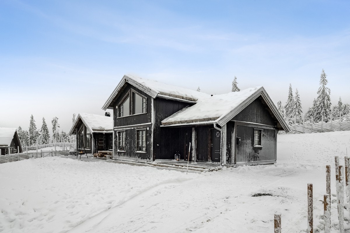 Hit er det hyggelig å invitere med seg venner og familie sommer som vinter! Galleribilde