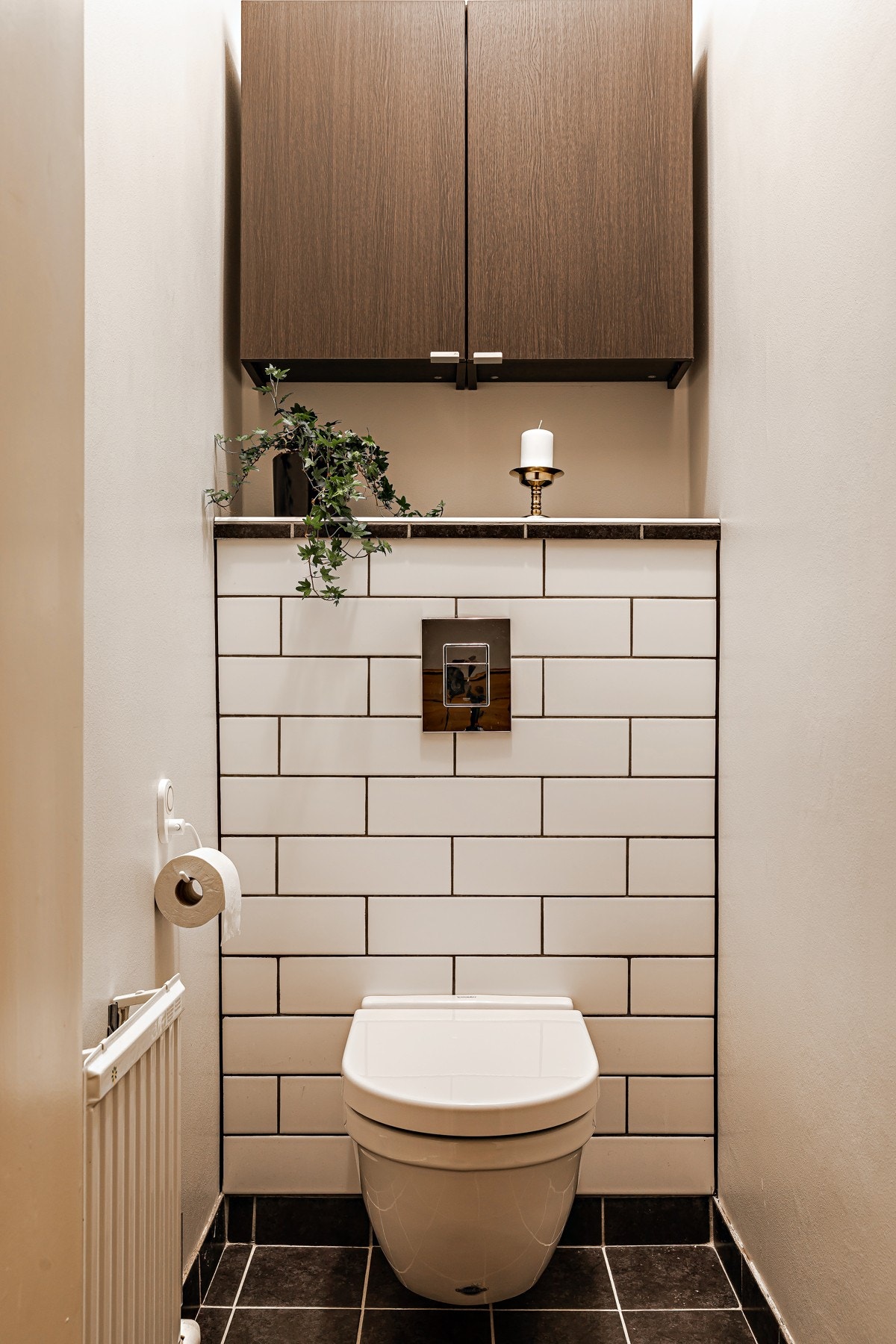 Separat og praktisk toalettrom Galleribilde