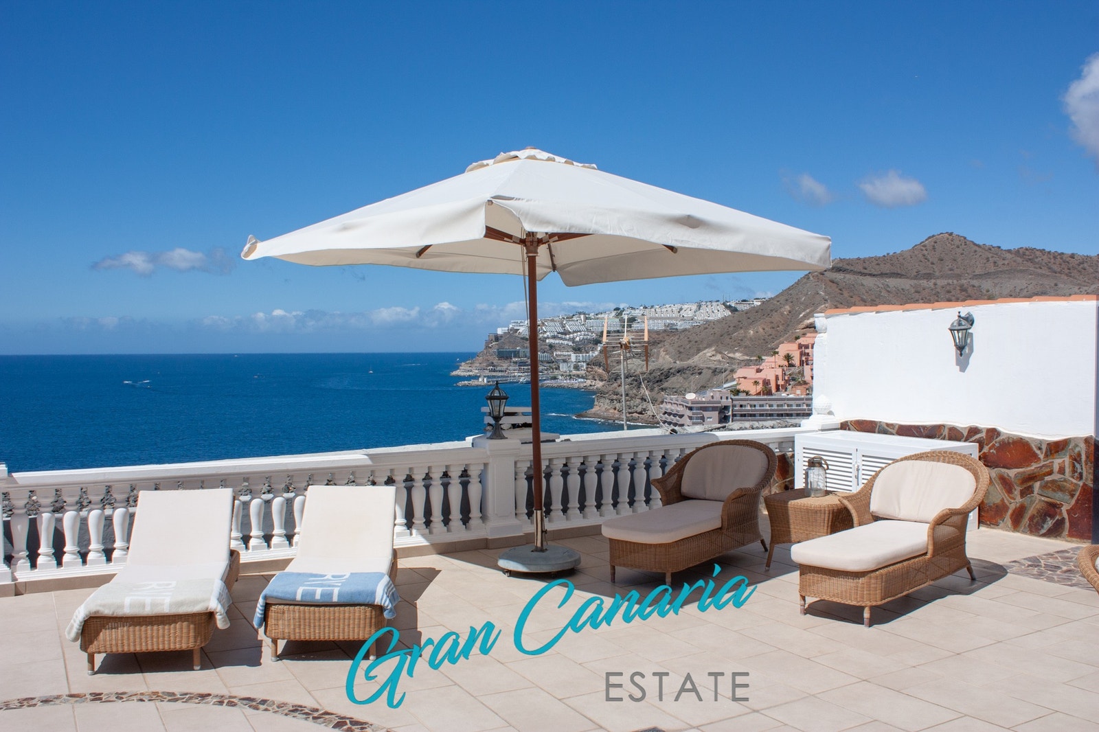 Her kan man lese en god bok, sole seg eller lese nettavis på iPaden f.eks. Galleribilde