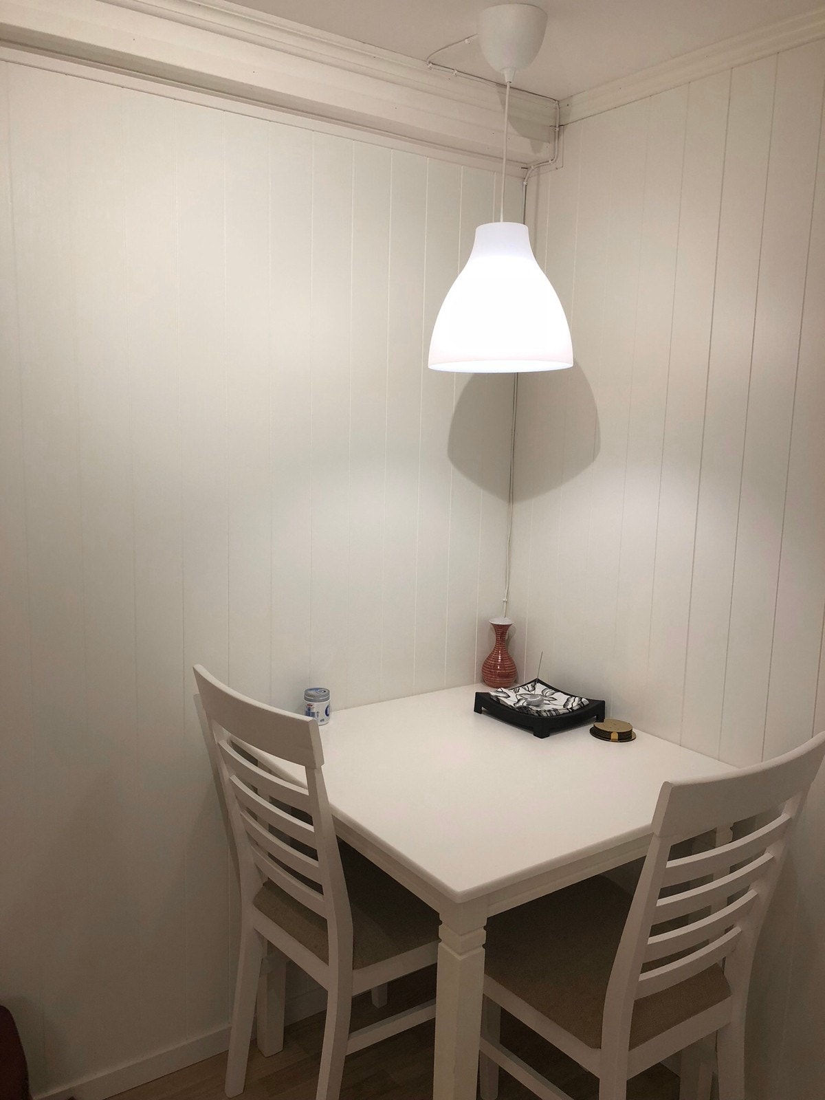 Kjøkkenbord Galleribilde