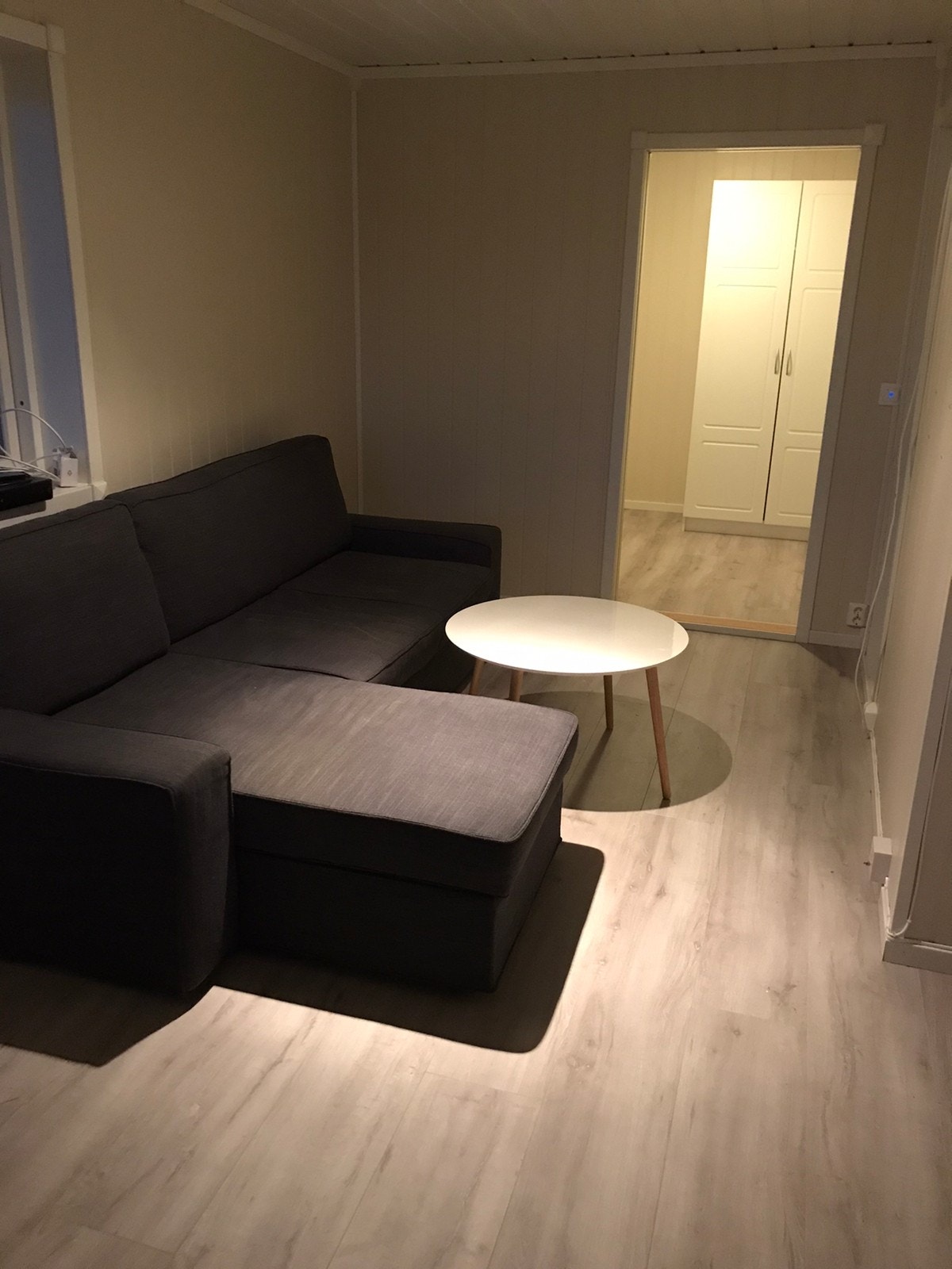 Stue med sovesofa Galleribilde