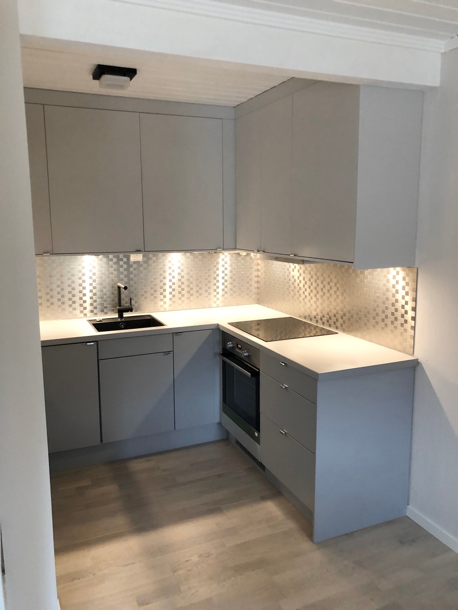 Kjøkken kveld Galleribilde