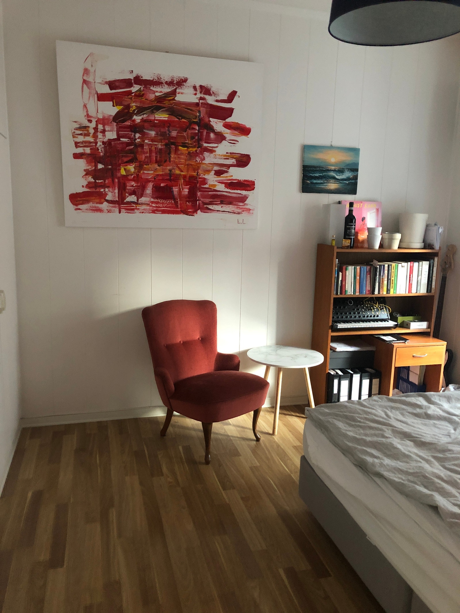 Utdatert bilde. Anvendes nå som kontor/gjesterom. Kontorpult og sovesofa følger potensielt med. Galleribilde