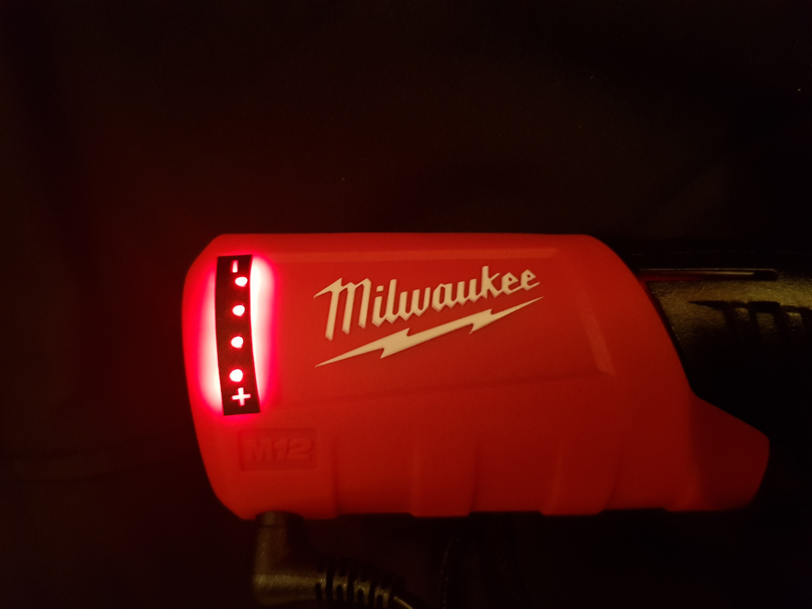 Milwaukee M12 Varmejakker. Bare 1 stk. igjen | FINN.no Milwaukee M12 Varmejakker. Bare 1 stk. igjen | FINN.no