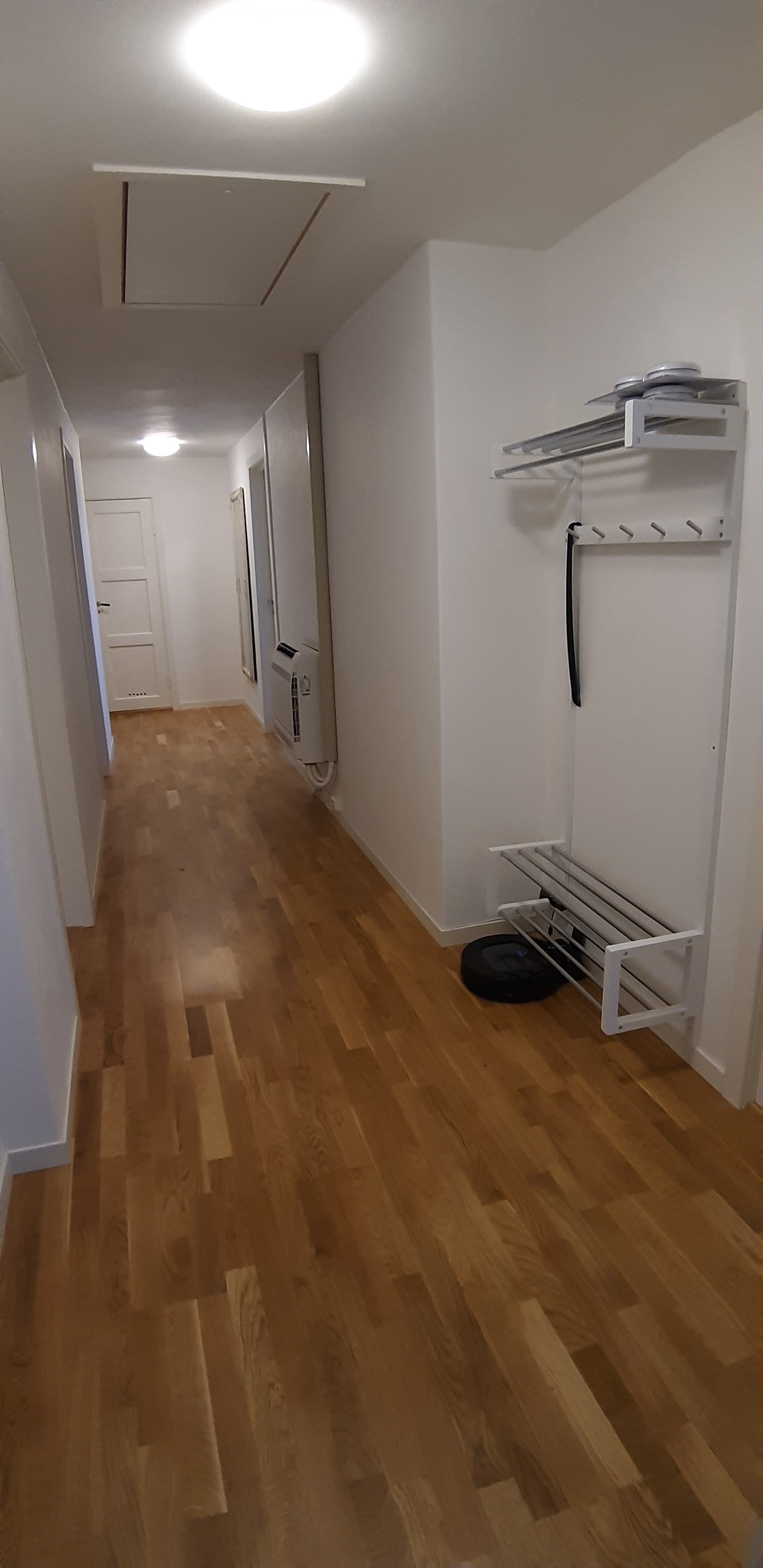 Fellesgang i leiligheten. Galleribilde