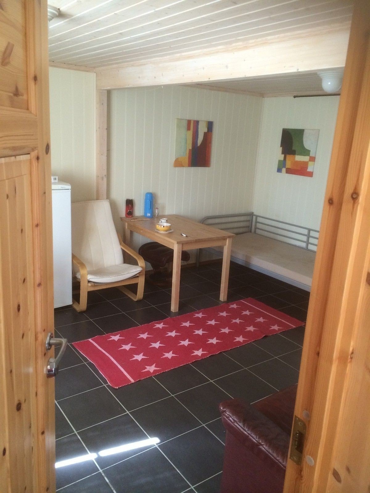 Hybel B - 20m2 i andre etasje - 5100 kr pr mnd inkl strøm og internett - UTLEID Galleribilde