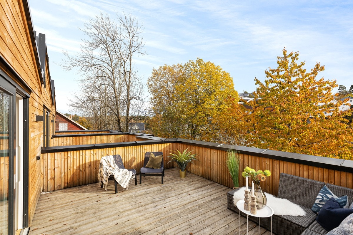 Utgang til takterrasse fra loftstue. Galleribilde