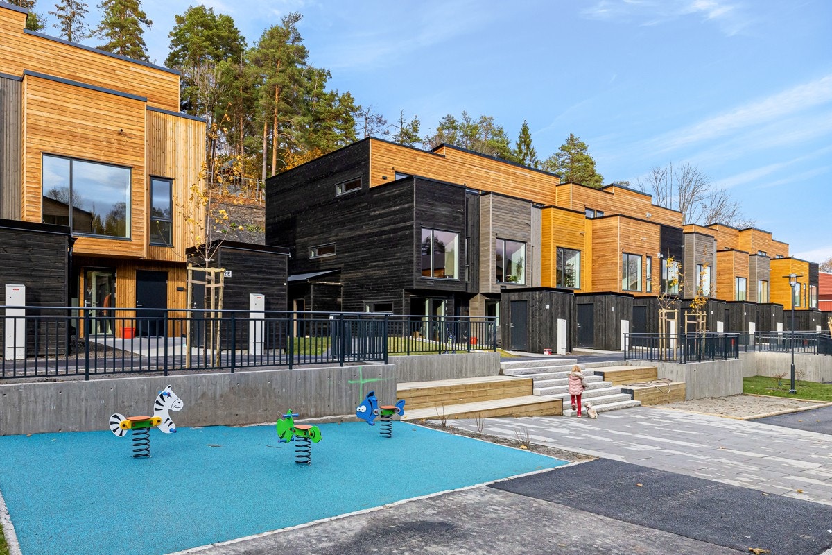 Meget barnevennlige, bilfritt området med barnehage i umiddelbar nærhet samt kort avstand til skoler. Galleribilde