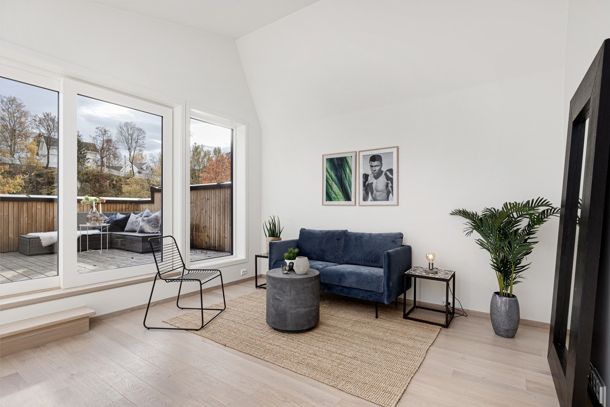 Rommet har flere bruksmuligheter og gir ekstra spillerom for familien om man ønsker å benytte rommet som tv-stue, lekerom, kontor eller ungdomsavdeling. Galleribilde