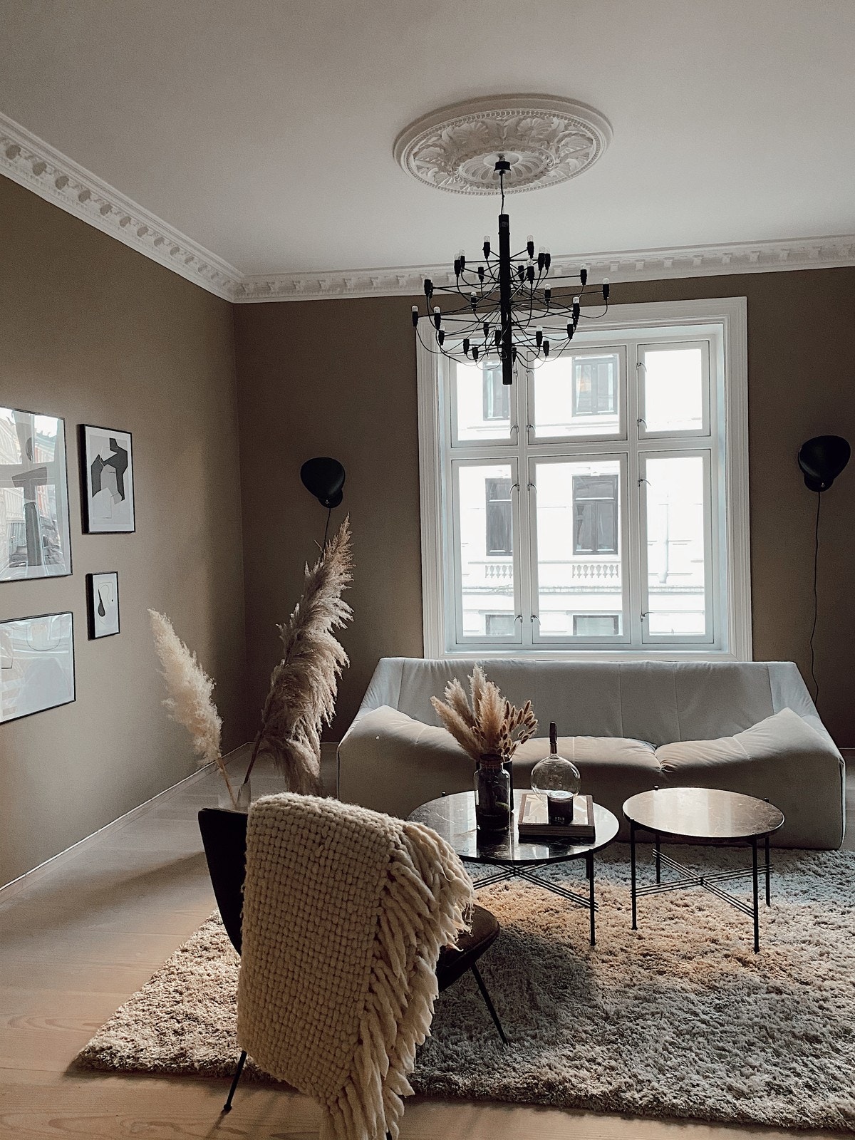 De dype vinduskarmene gir både sjarm og nytte Galleribilde