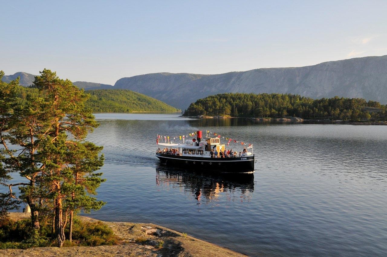 Båten Fram på Nisser. Galleribilde