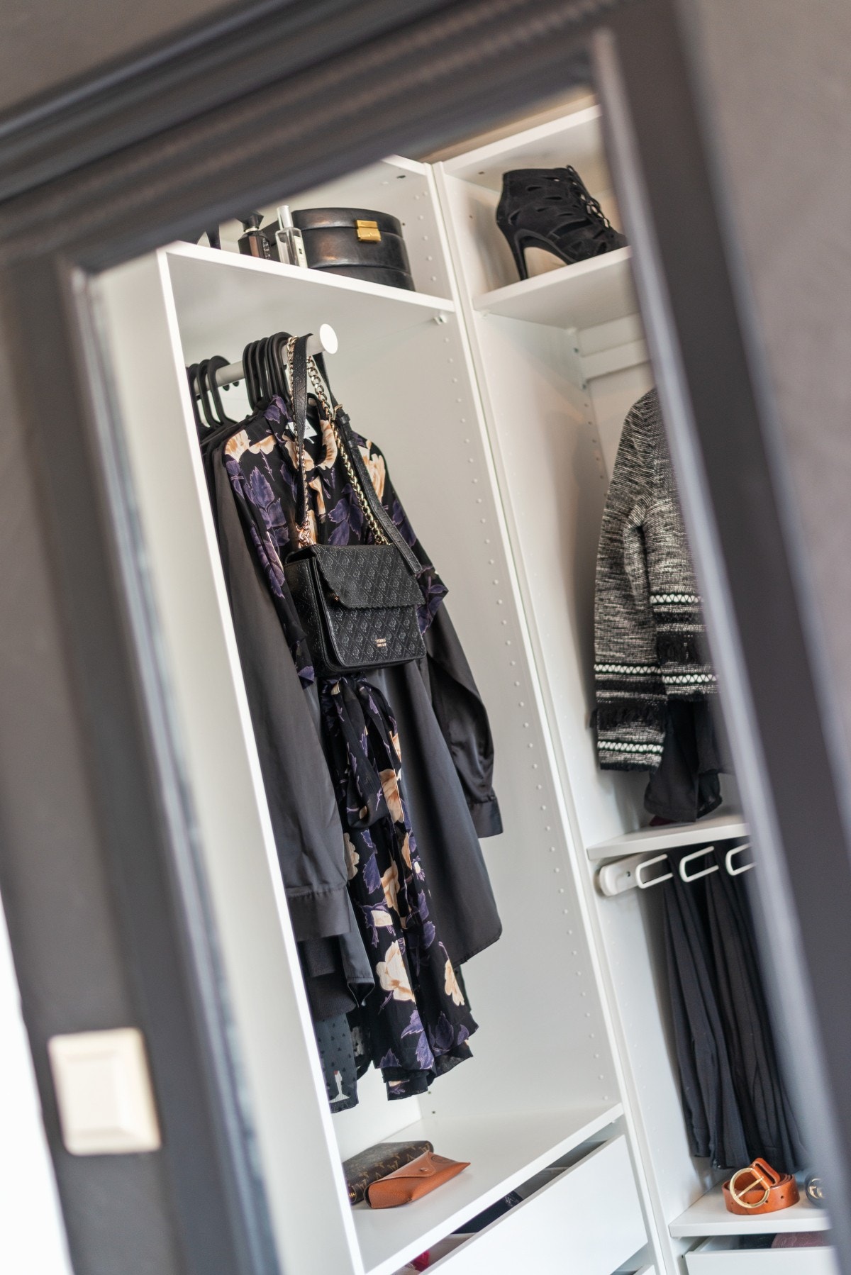 Leiligheten er oppvarmet med panelovn og varmekabler på bad. Galleribilde