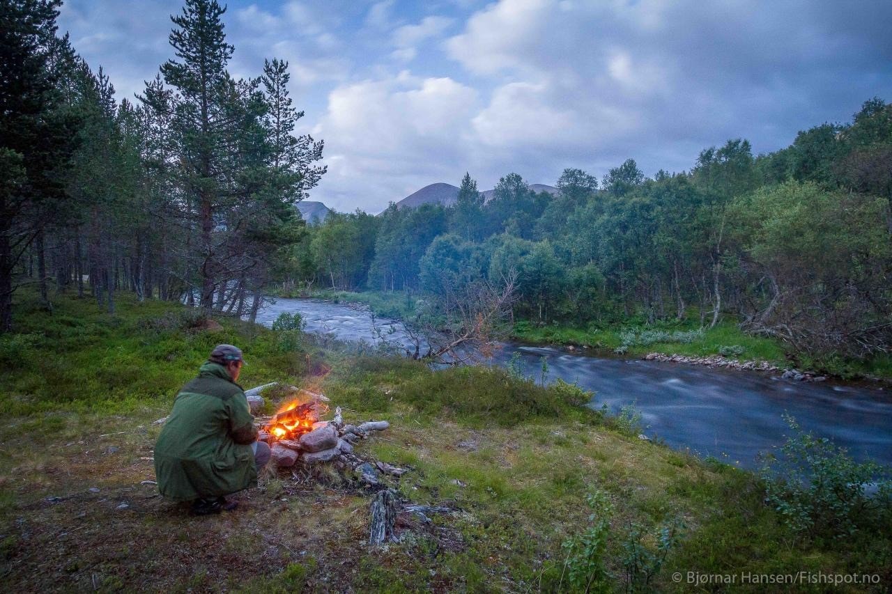 Til denne elva har folk reist langt for å søke lykken etter den den beryktede store Mistraørreten. En av dem var Fridtjof Nansen som anså Mistra som sin ubestridte favorittelv. (fishspot.no) Galleribilde