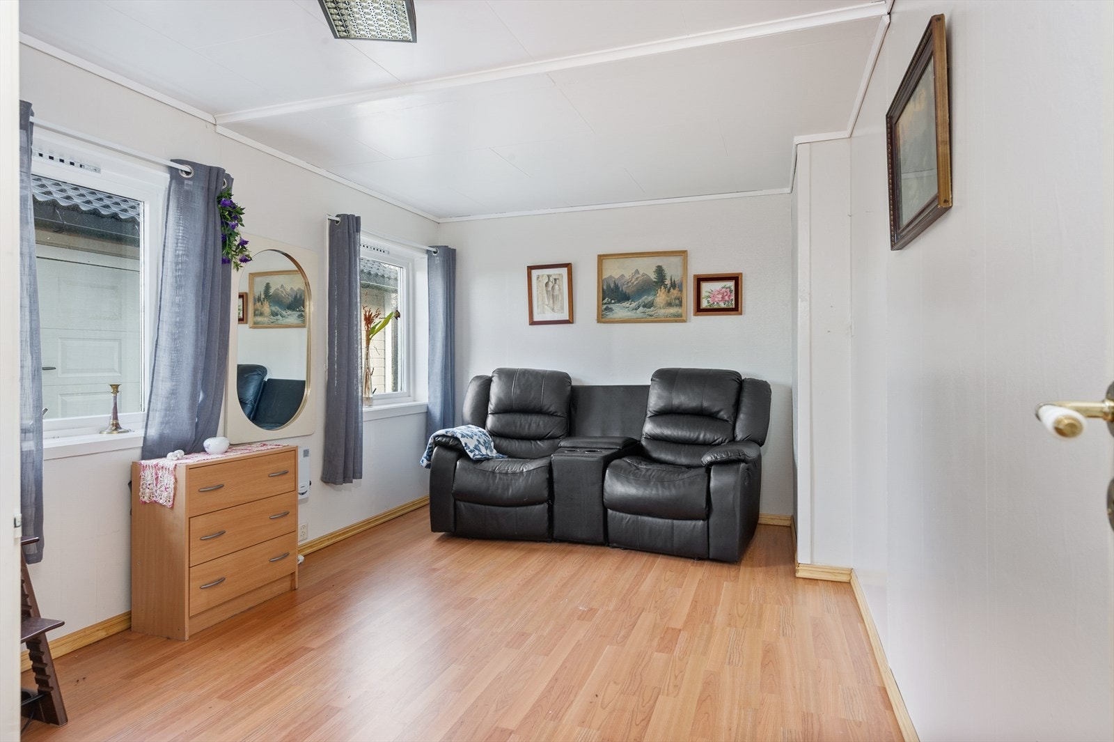 Her kan ein innreiie etter ynskje og behov. Kva med ei eiga kjellarstove eller hobbyrom? Galleribilde