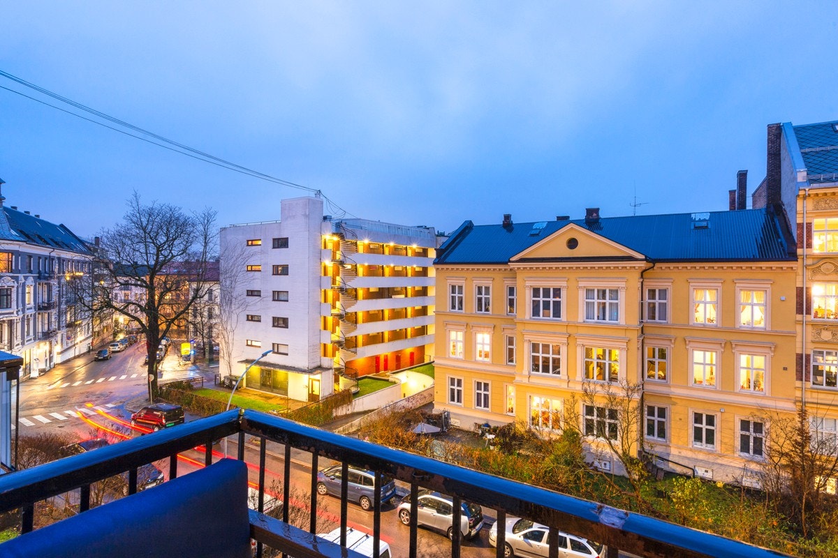Leiligheten ligger høyt og fint til i 4. etasje. Galleribilde