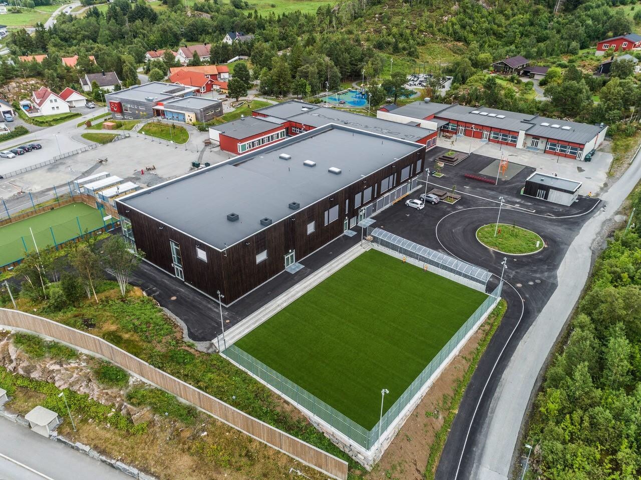 Ny skole Galleribilde