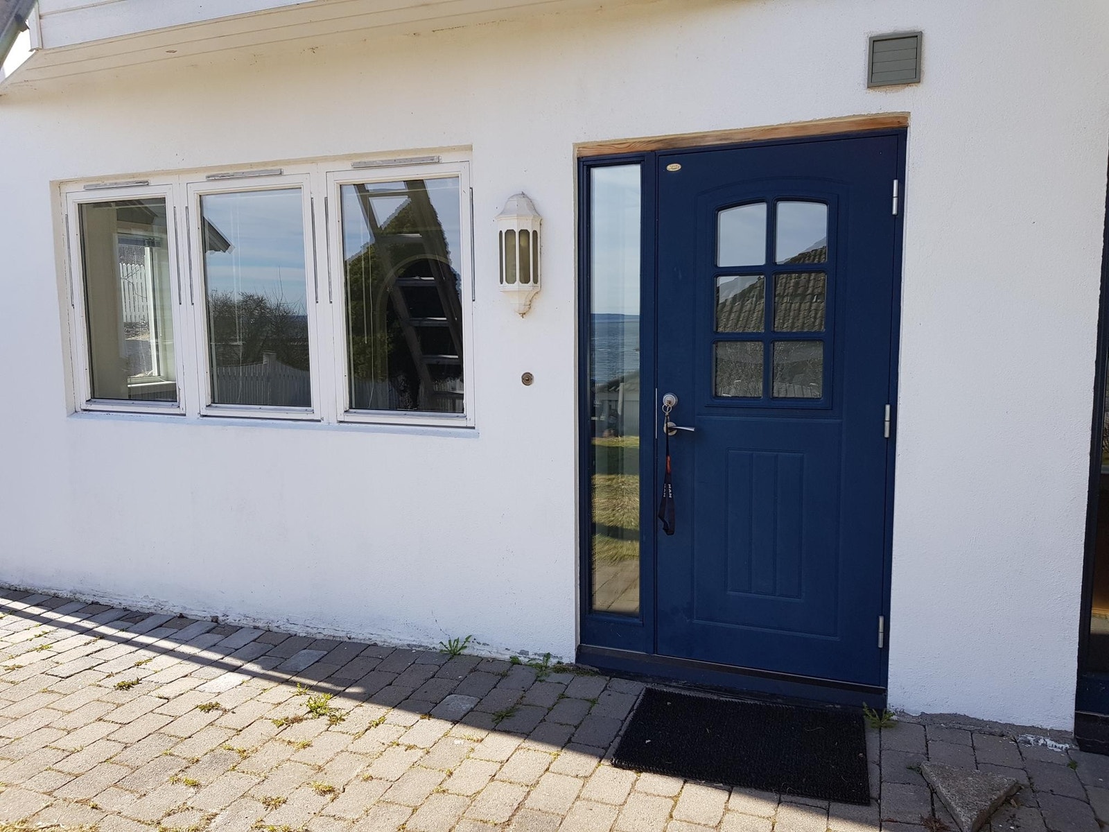 Egen inngang Galleribilde