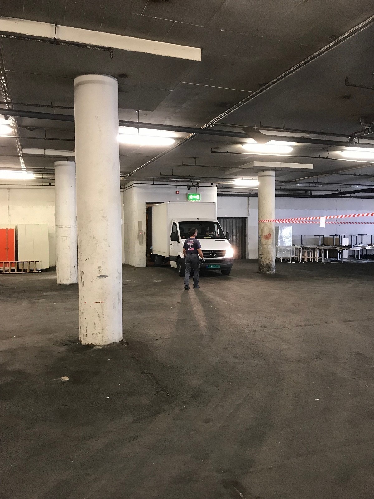 Stor heis gir enkel adkomst Galleribilde