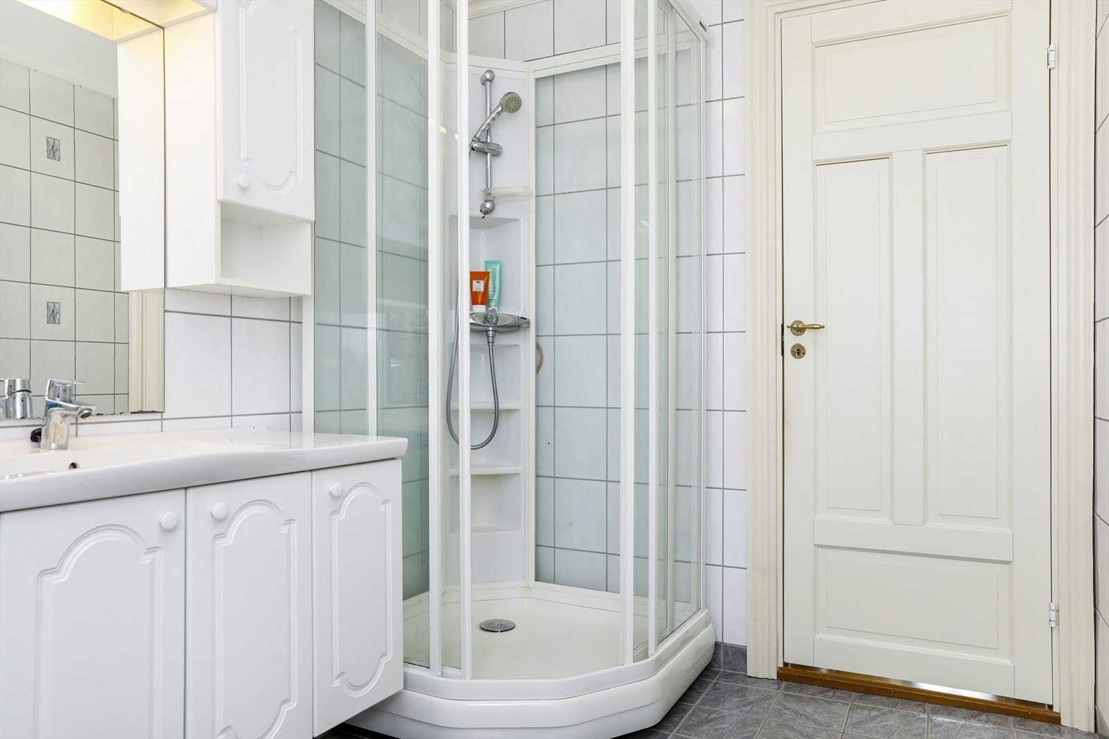 6 bad (2) Galleribilde