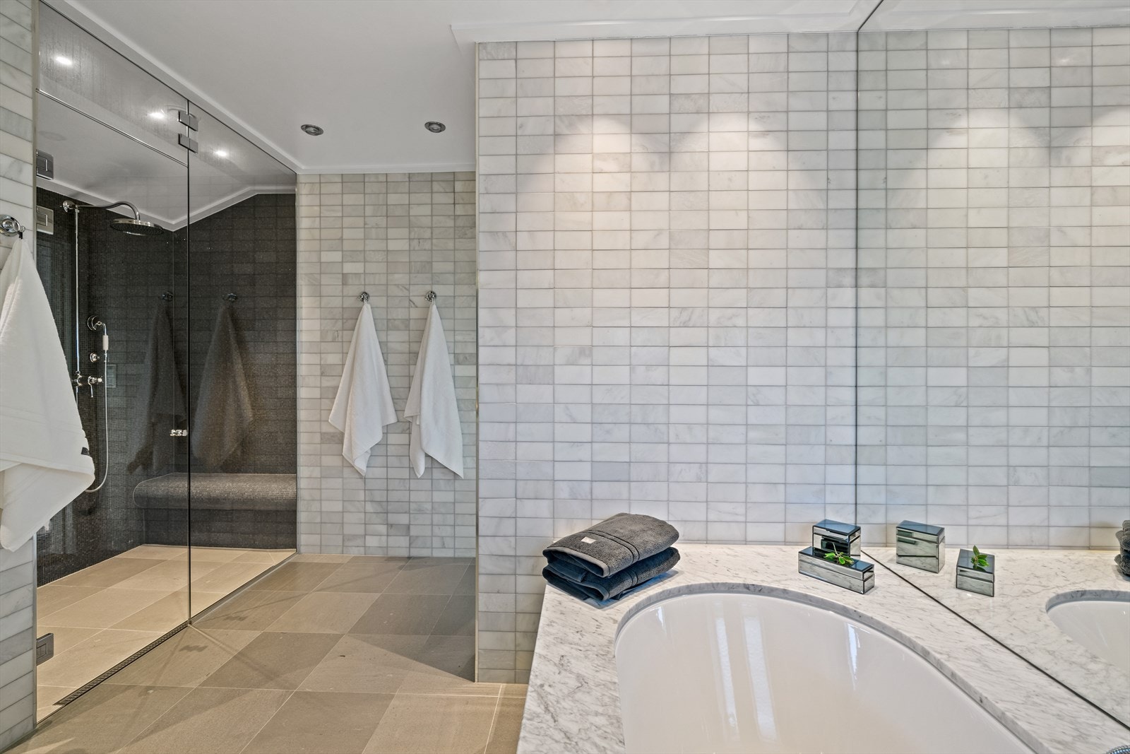 Usedvanlig gjennomførte baderom Galleribilde