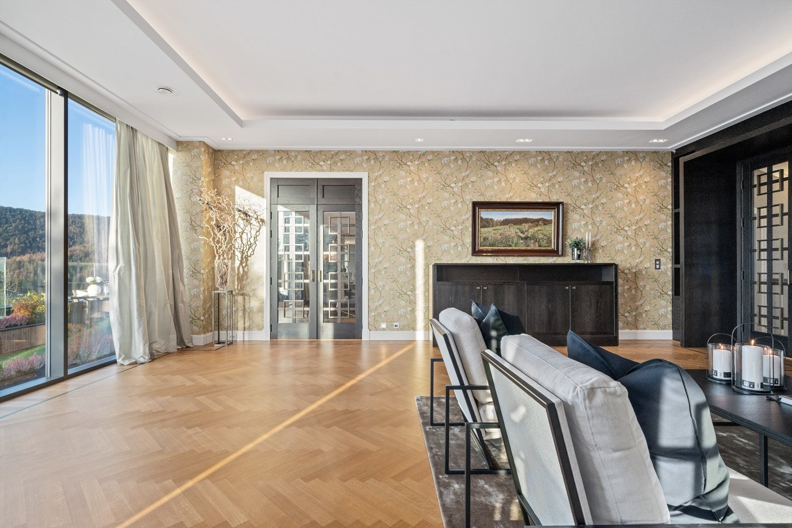 Overta en strøken eiendom. Galleribilde