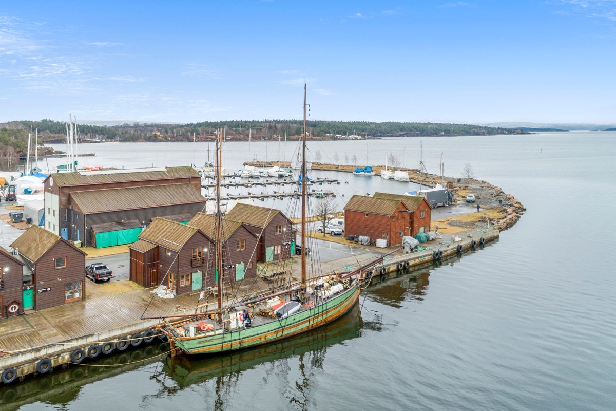 Sollerudstranda. Nærområdet byr på flotte turområder Galleribilde