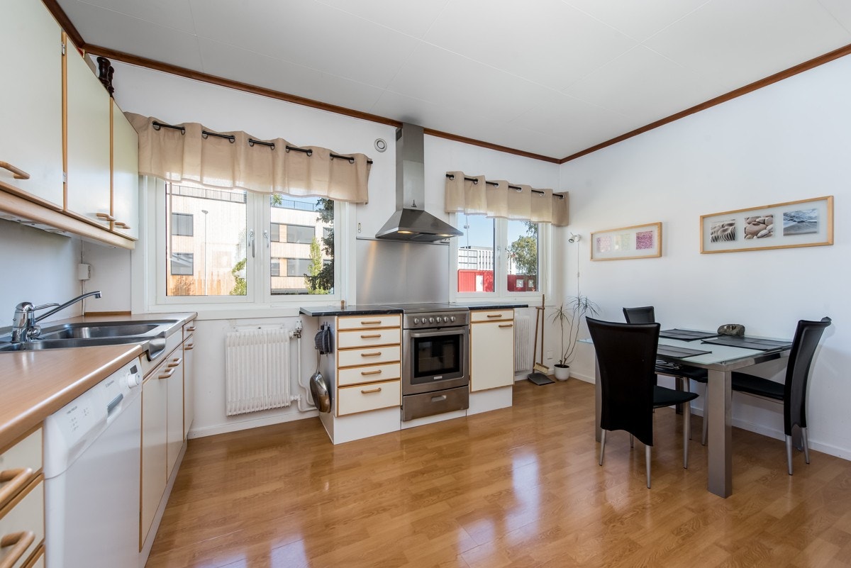 Kjøkken 2.etg. Galleribilde