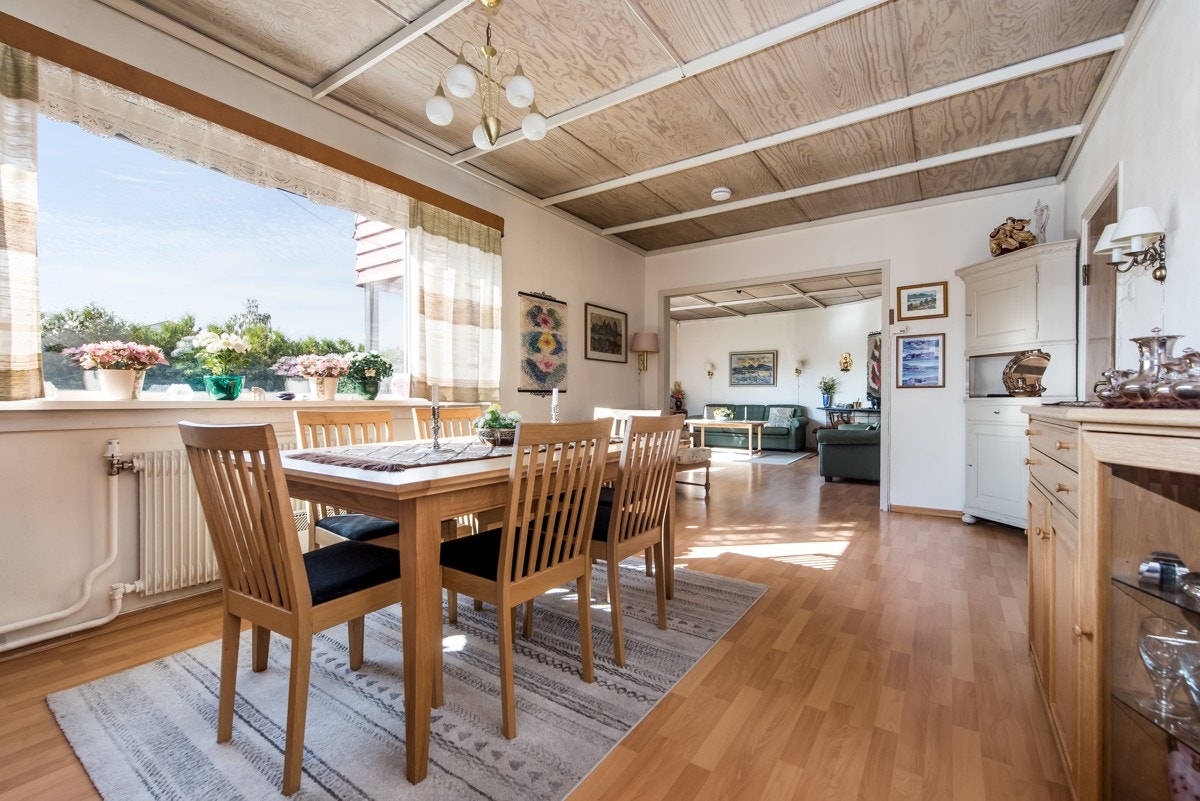 Spisestue 1.etg. Galleribilde