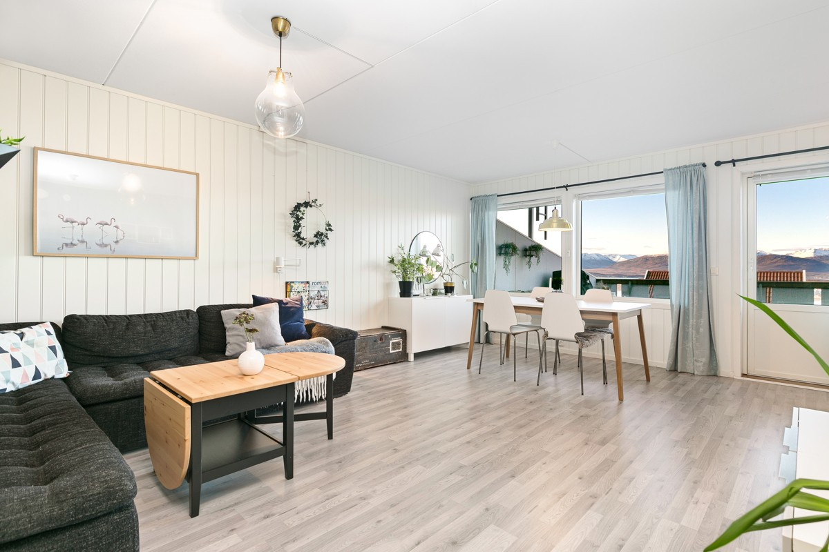 Utgang til veranda fra stue