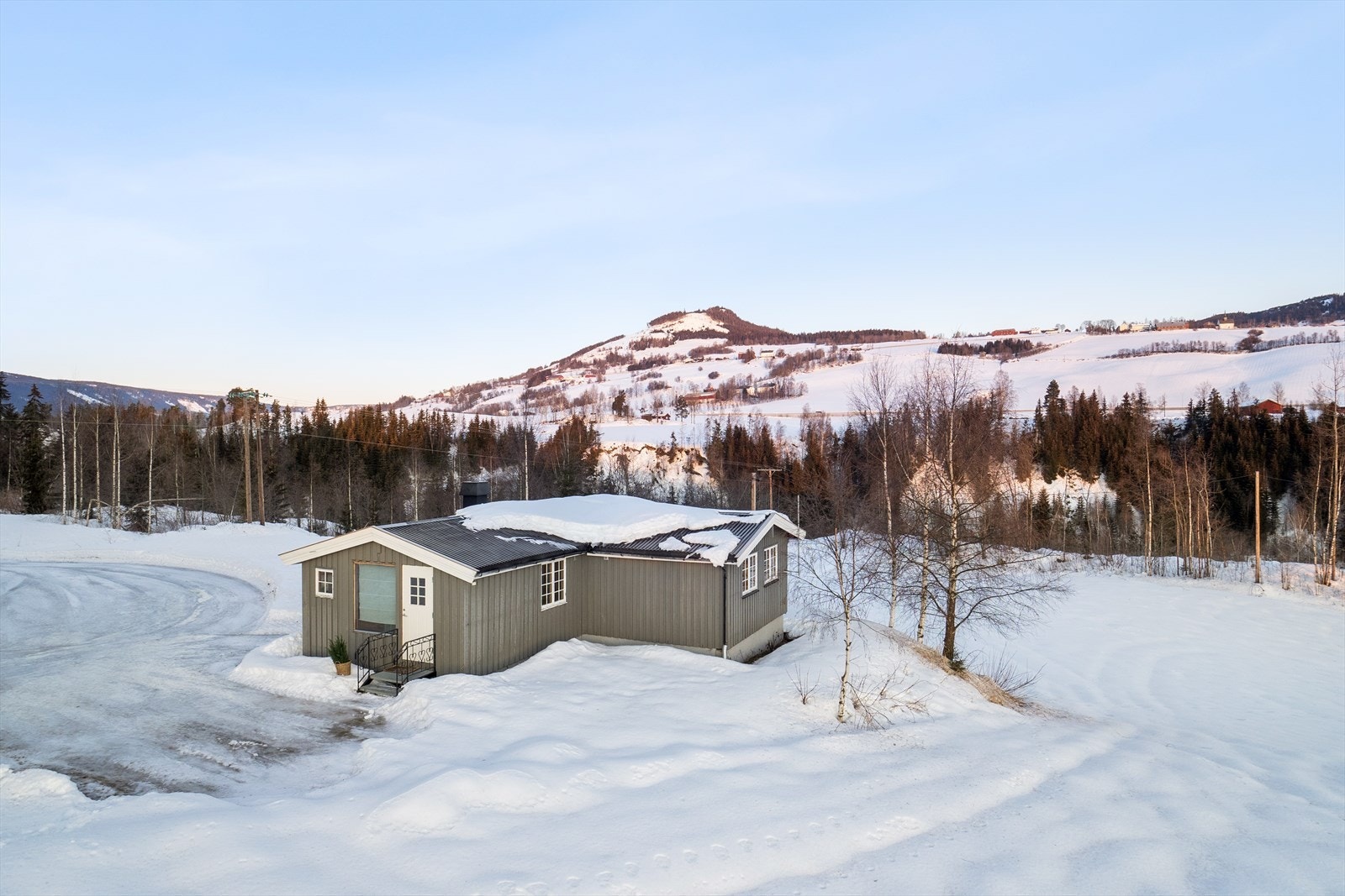 Velkommen til eiendommen Bøslia 10 i Follebu. Galleribilde