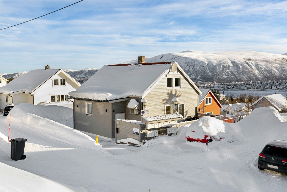 Enebolig med 4 soverom og sentral beliggenhet i et populært boligområde på Tromsøya!