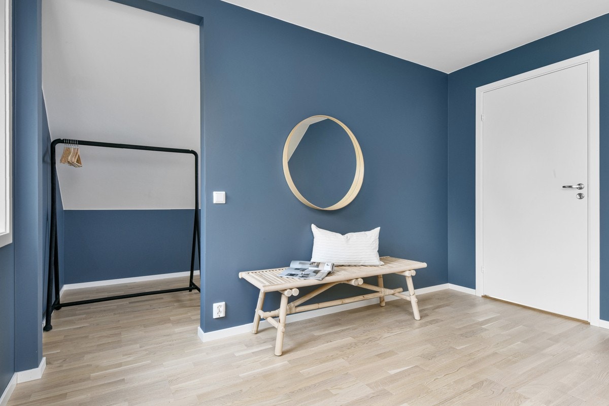 Walk-in closet. Galleribilde