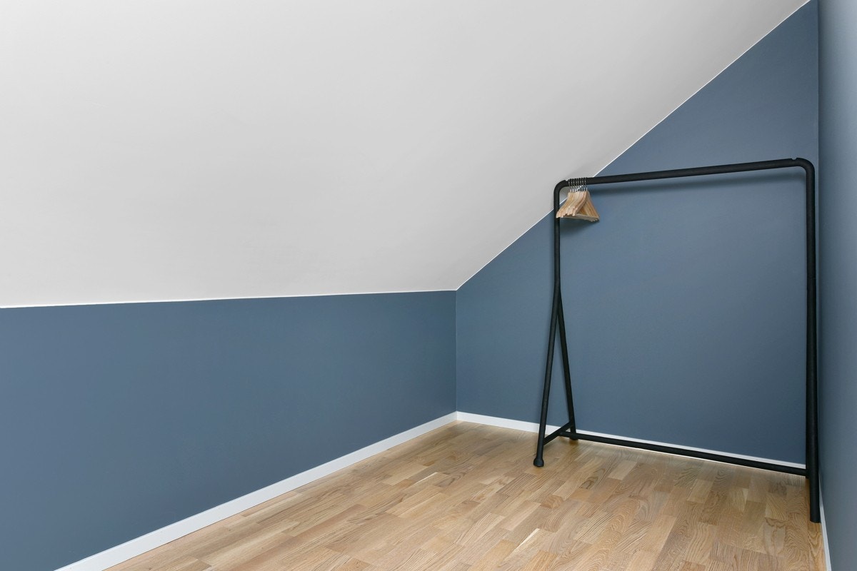 Walk-in closet. Galleribilde