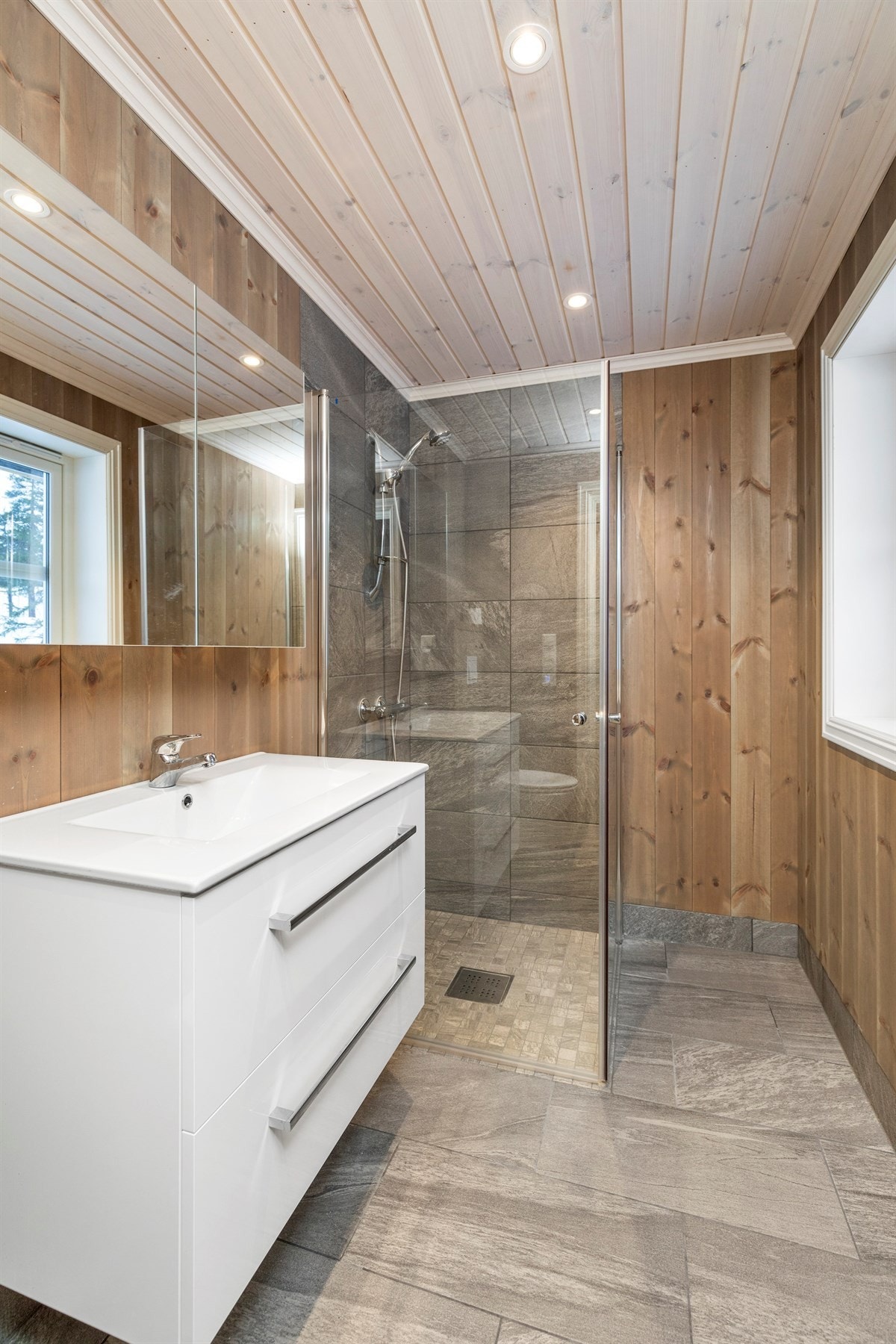 Bad (1) Galleribilde