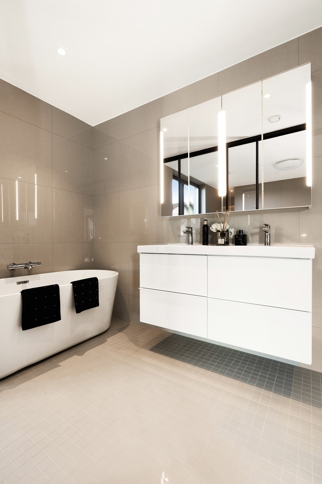 Bad tilhørende hoved soverom Galleribilde