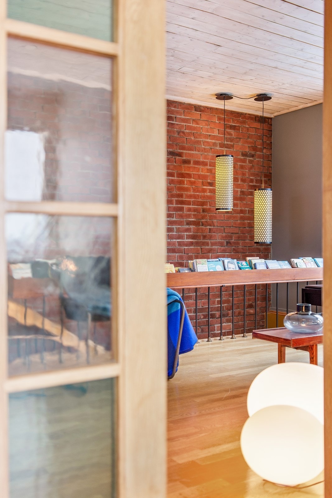 Fra stue og til ekstra stue ifm spisestua. Galleribilde