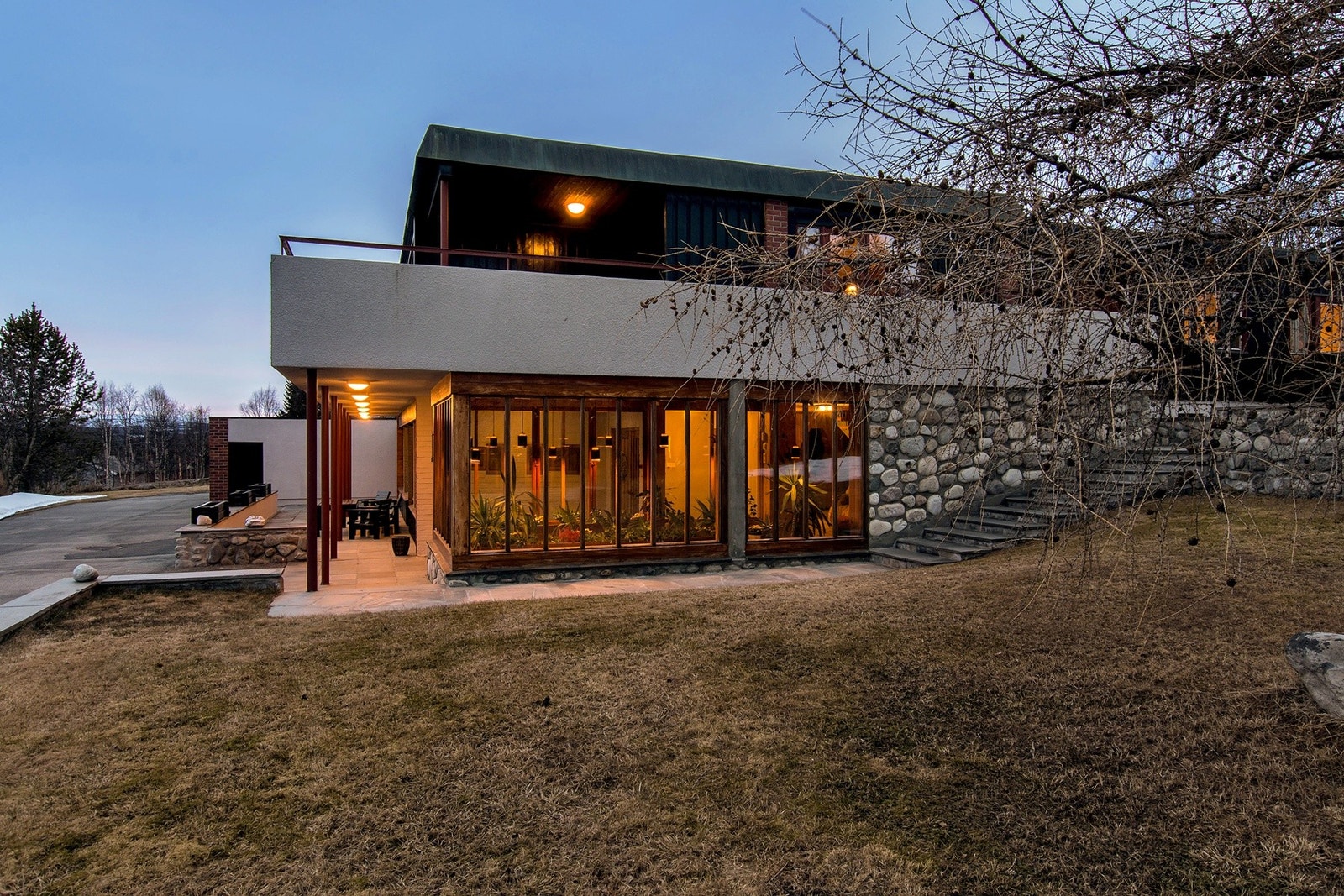 Flott beliggenhet i feltet med utsik i tre retninger. Galleribilde