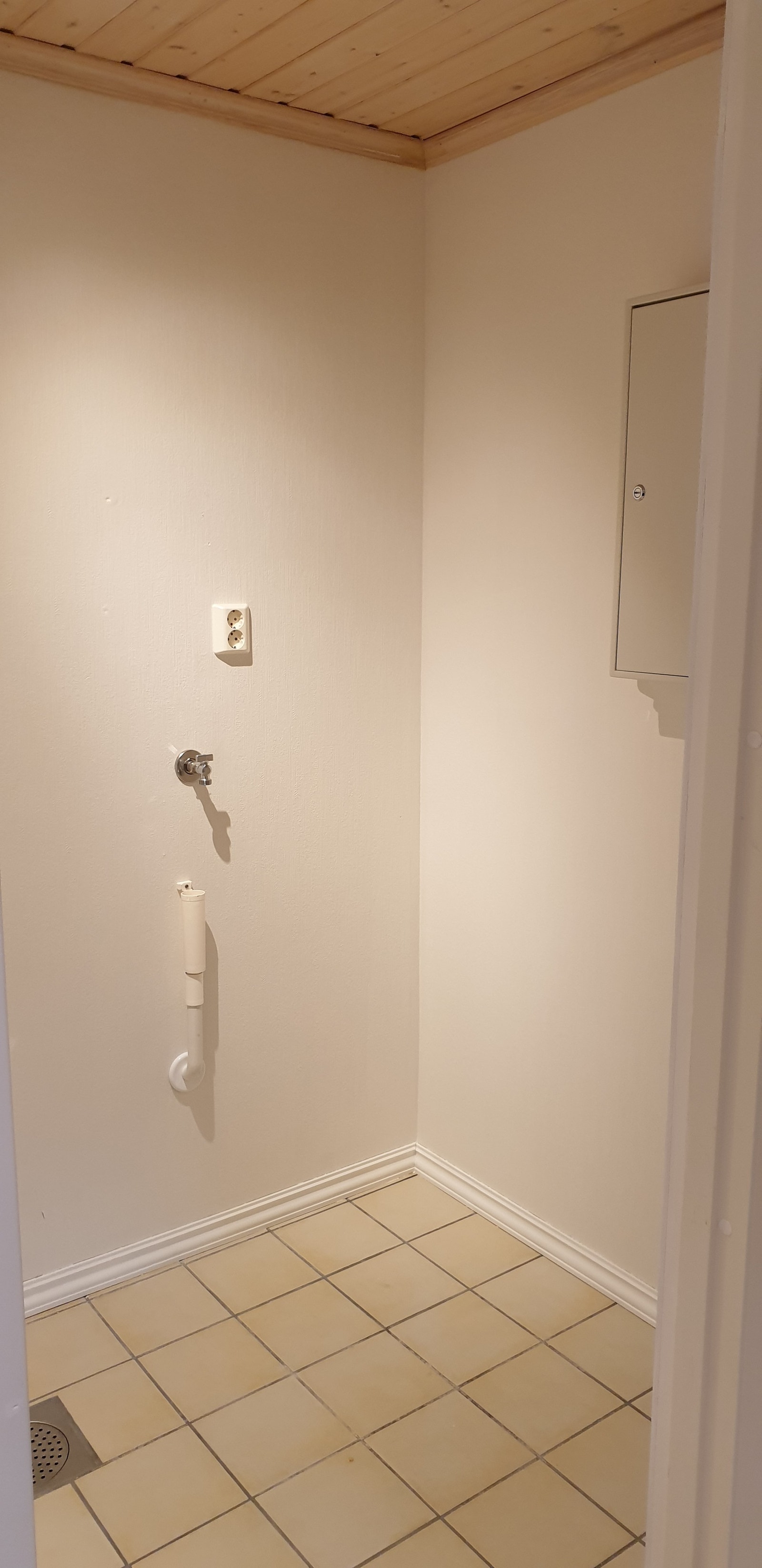 Eget elskap med fjernavlesning Galleribilde