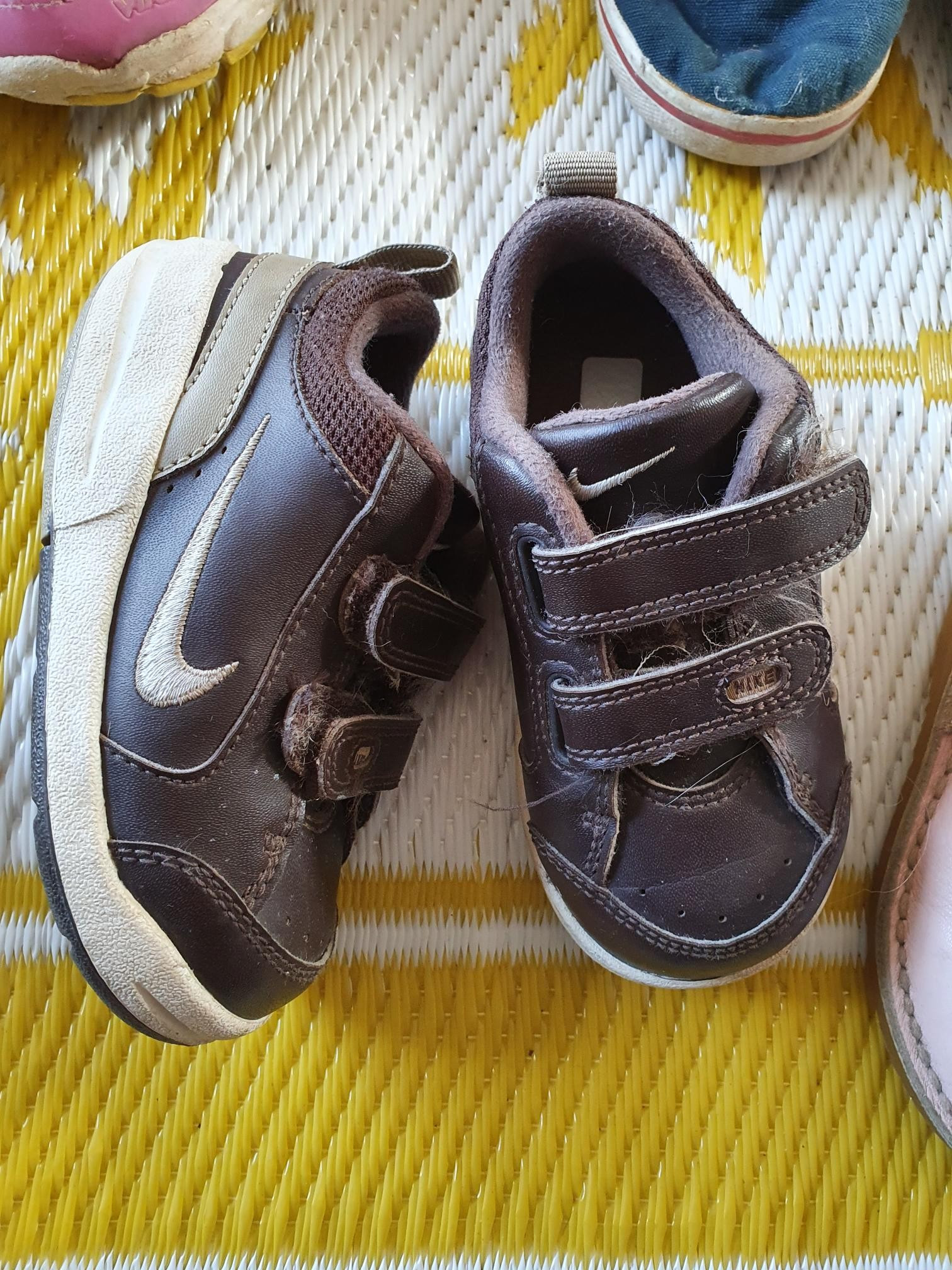 2 par pent brukte adidas og puma gutte sko i str 30 31 | FINN.no 2 par pent brukte adidas og puma gutte sko i str 30 31 | FINN.no