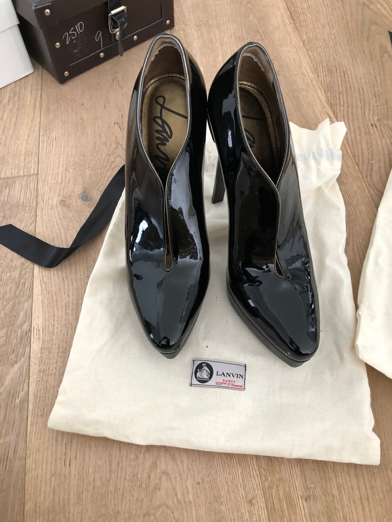 Designer sko fra Lanvin i str 39 | FINN.no Designer sko fra Lanvin i str 39 | FINN.no
