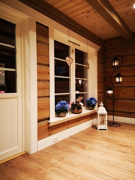 Tilsvarende hytte Galleribilde