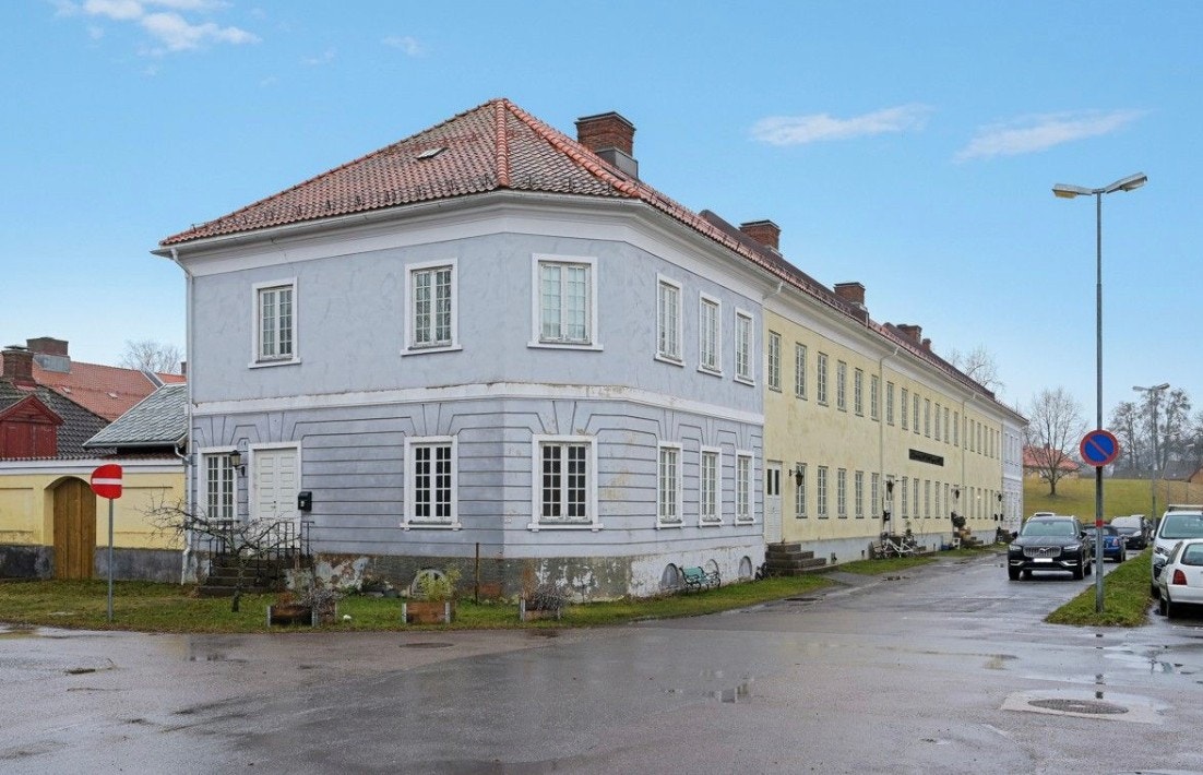 Fasade - Quiet Street with parking space Galleribilde
