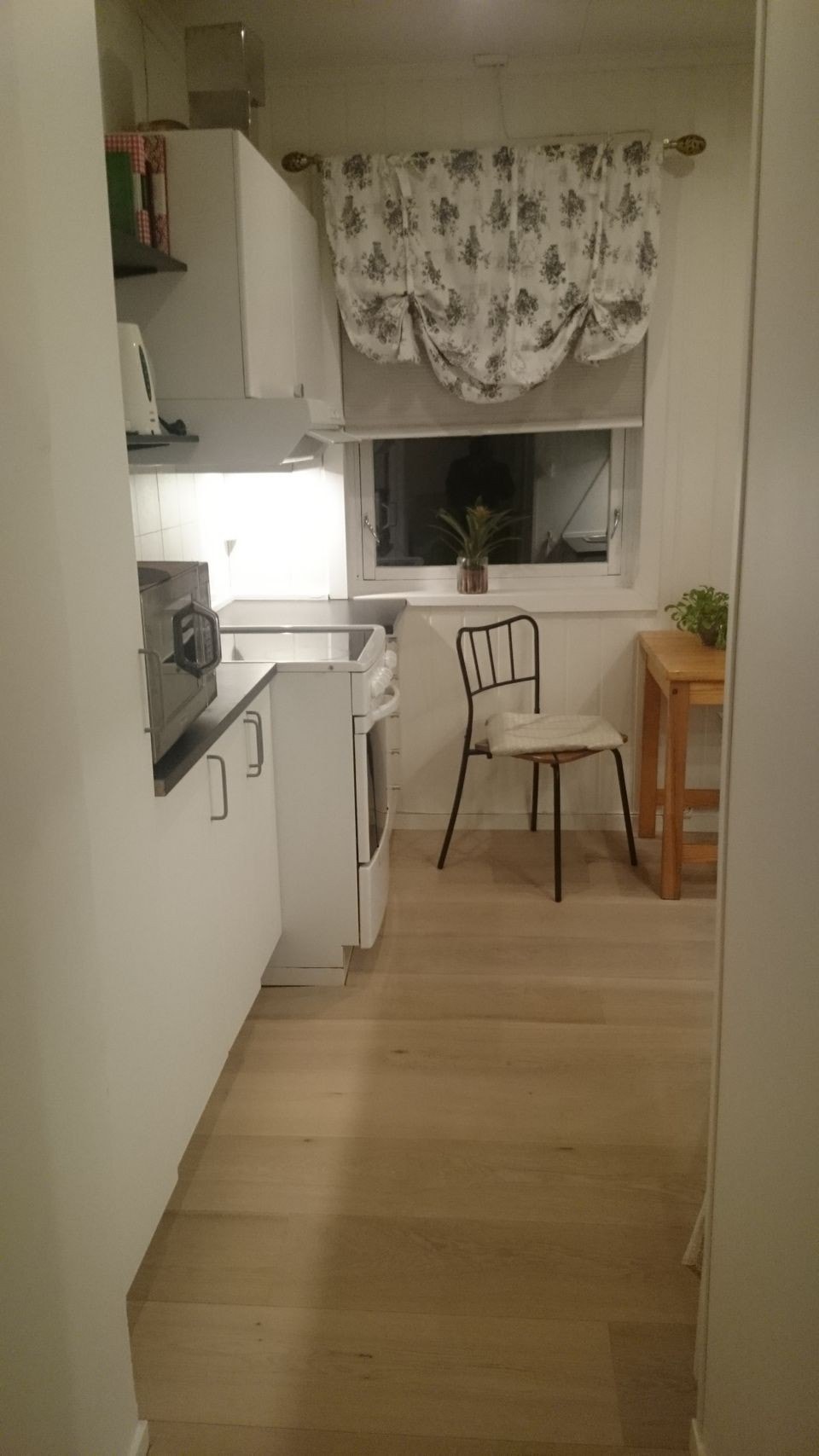 Kjøkken (vanlig tel. Foto) Galleribilde