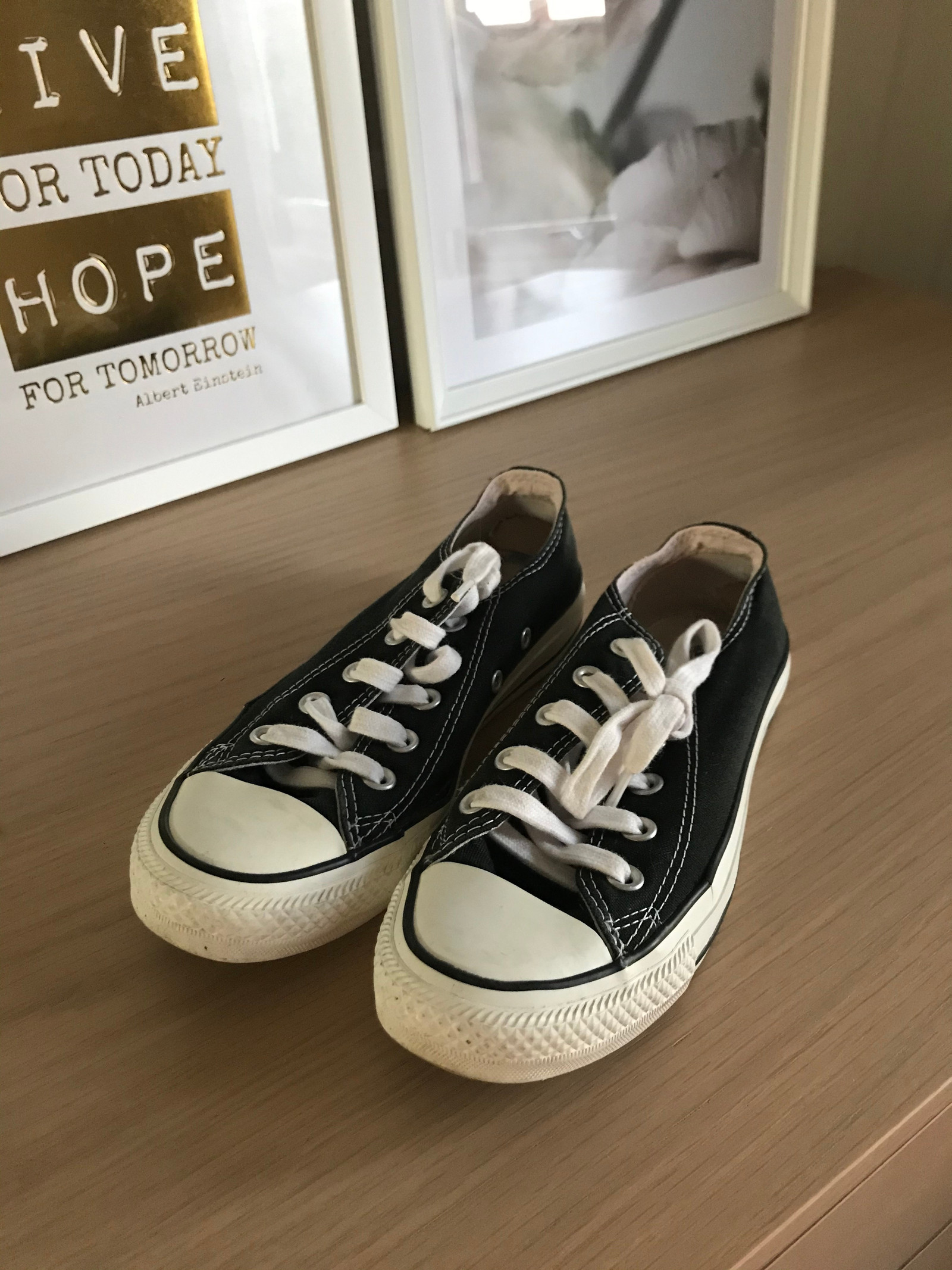 Converse all star str 36 sort | FINN.no Tøffe sorte Wedge Sko HotSpot 3637 | FINN.no