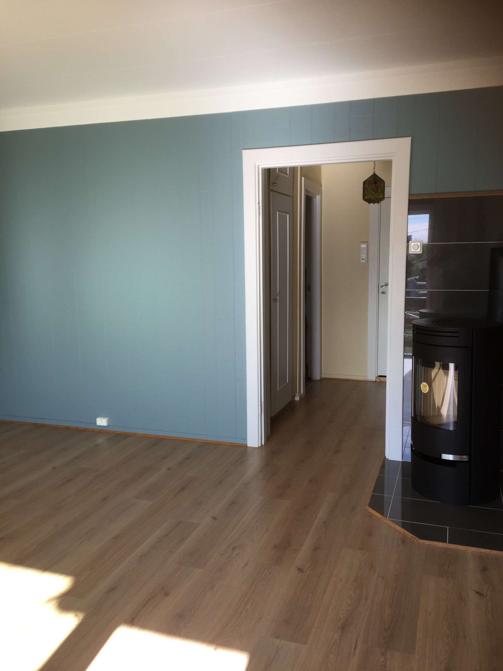 Stue - utgang til gang Galleribilde