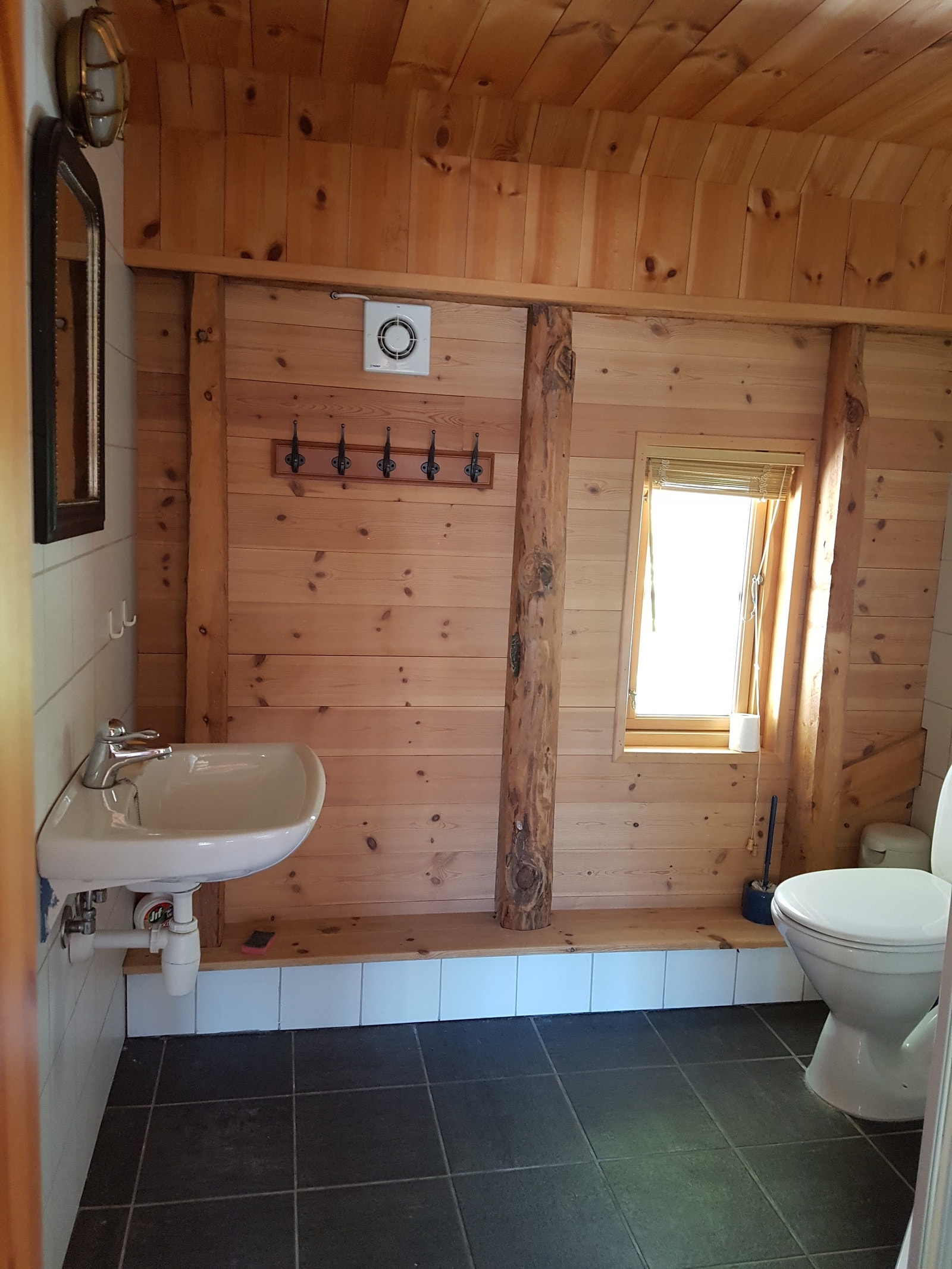 Bad 2 etg. Galleribilde