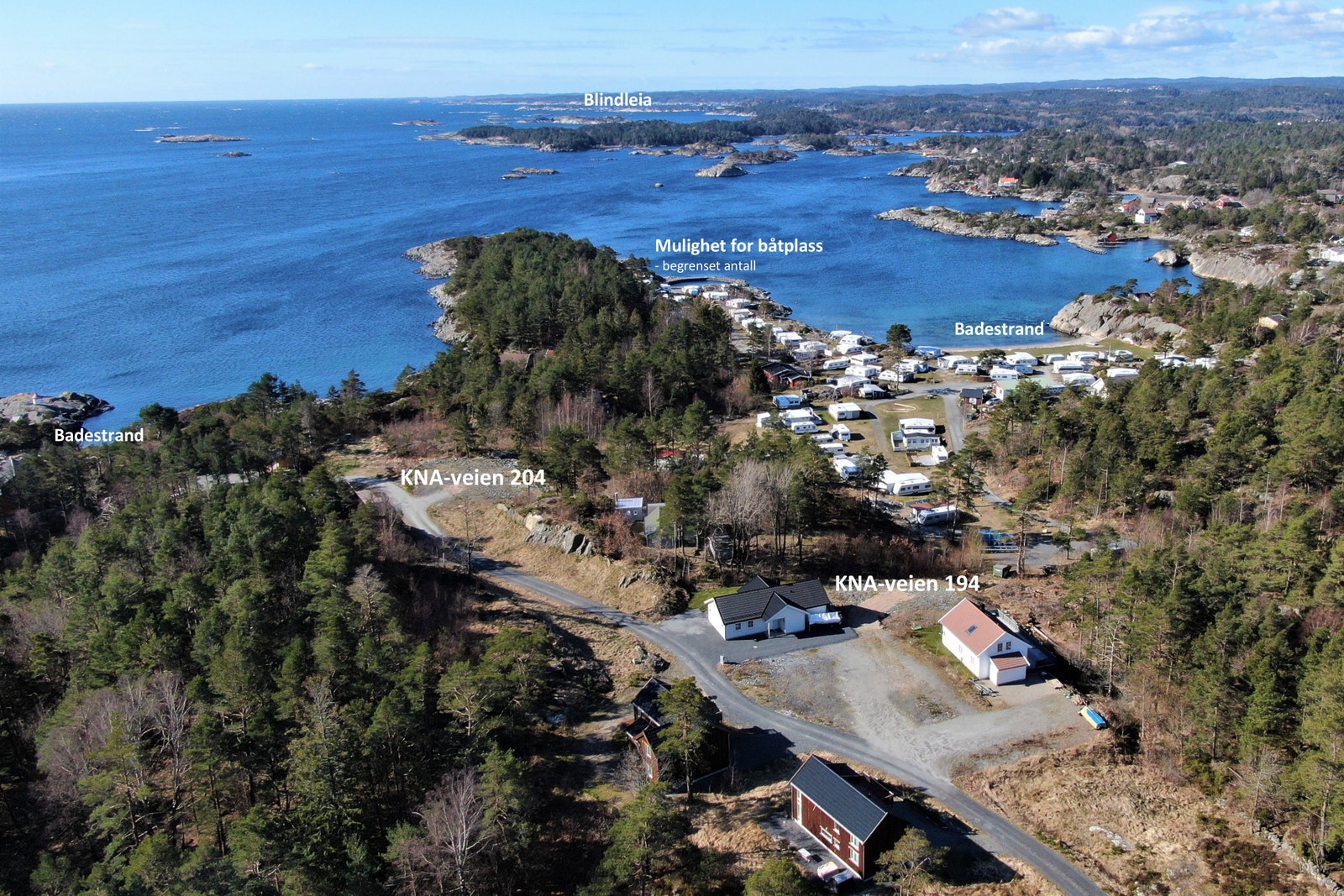 Et steinkast fra strandperlene Galleribilde