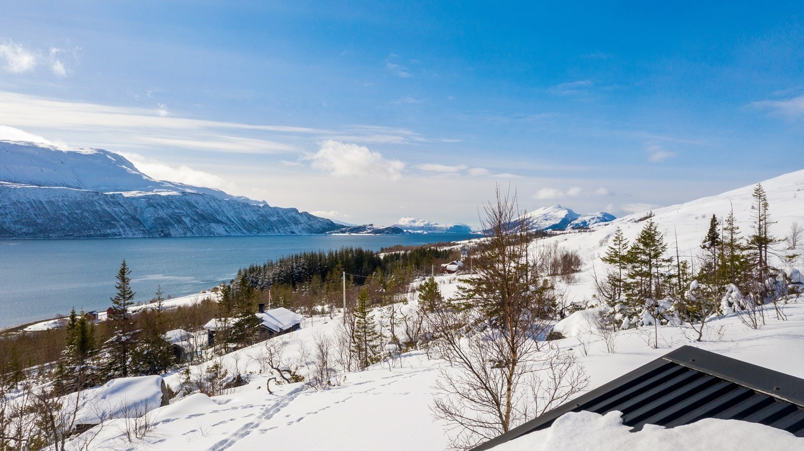 Rå og dramatisk natur på Helgeland. Galleribilde