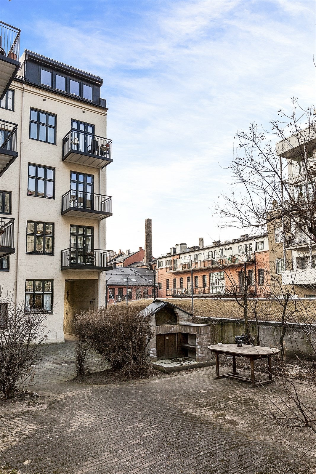 Leiligheten ligger i 3. etg med balkong. Galleribilde